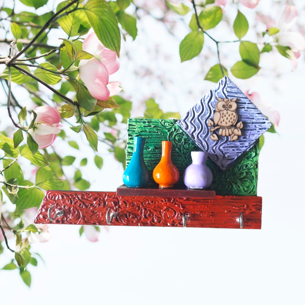 Decorative Keyholder with Pots